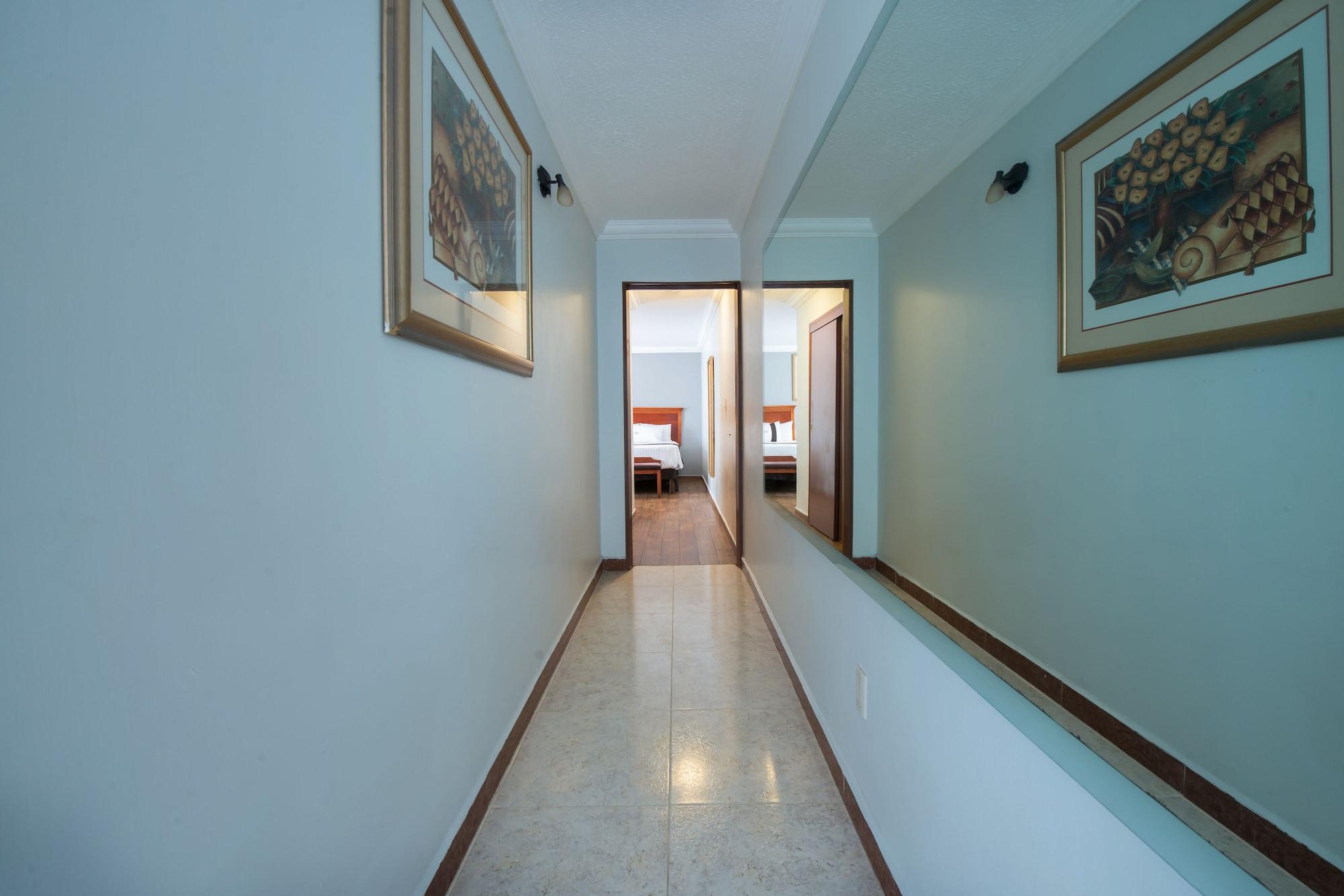 Del Marques Hotel&Suites Guadalajara Buitenkant foto