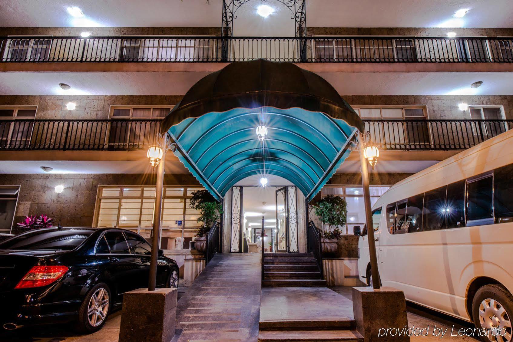 Del Marques Hotel&Suites Guadalajara Buitenkant foto