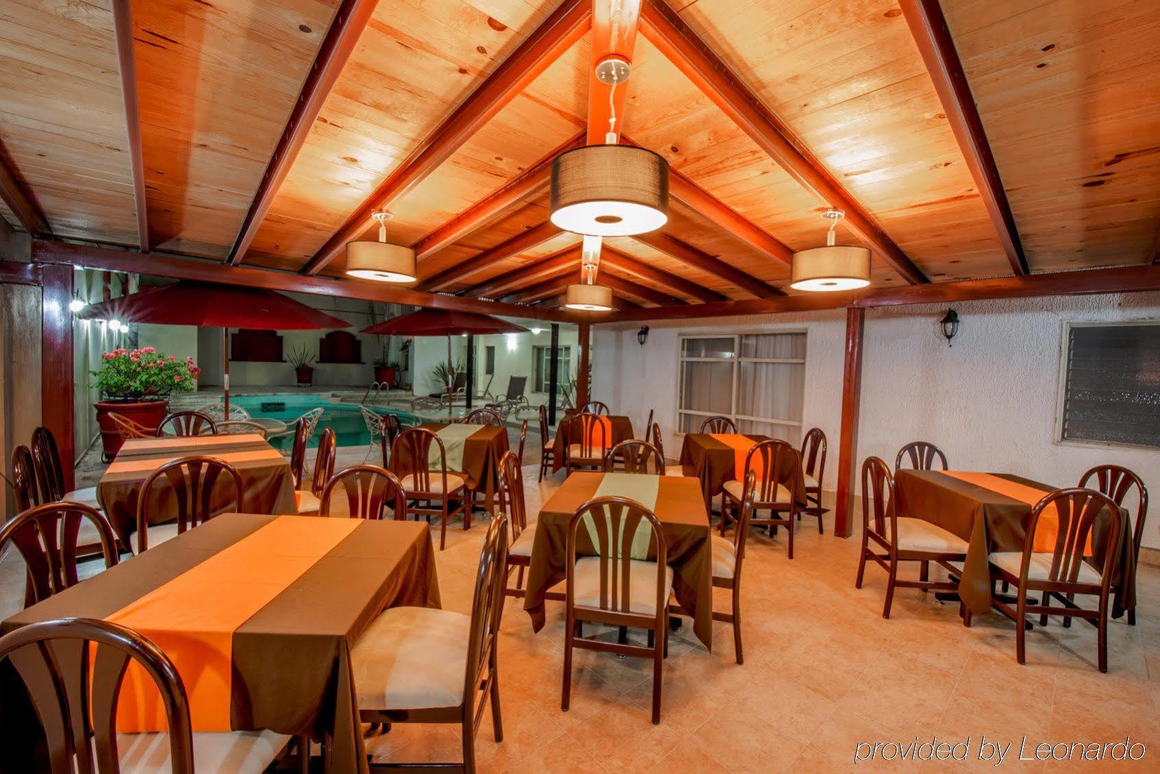 Del Marques Hotel&Suites Guadalajara Buitenkant foto