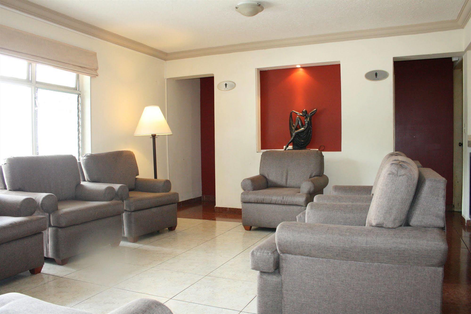 Del Marques Hotel&Suites Guadalajara Buitenkant foto